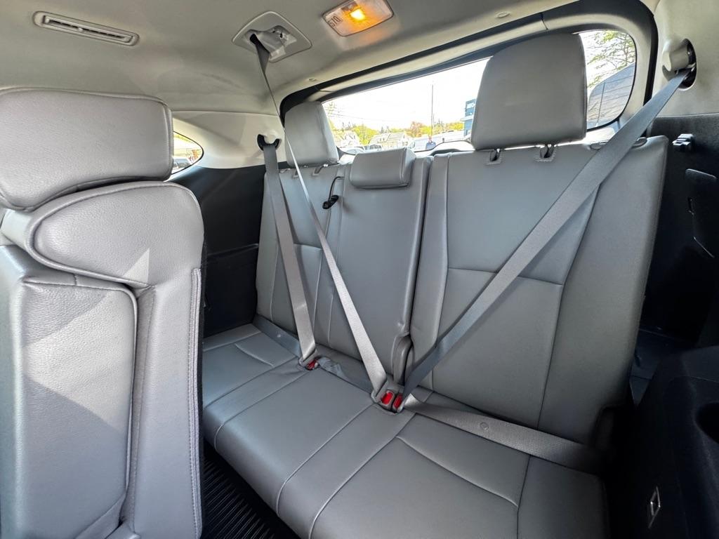Toyota Highlander XLE AWD (Natl) 2022