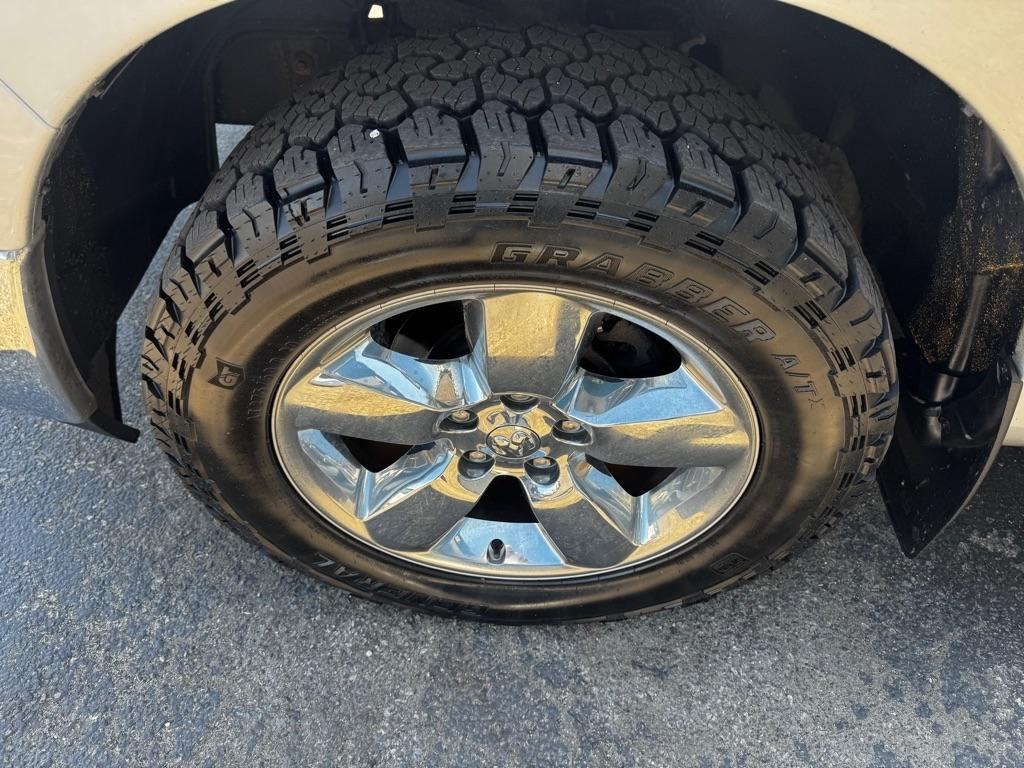 RAM 1500 Big Horn 4x4 Crew Cab 5'7" Box 2018