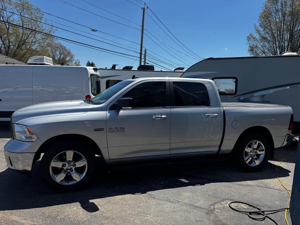 RAM 1500 Big Horn 4x4 Crew Cab 5'7" Box 2018