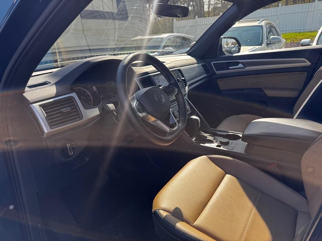 Volkswagen Atlas Cross Sport 3.6L V6 SE w/Technology 4MOTION 2021