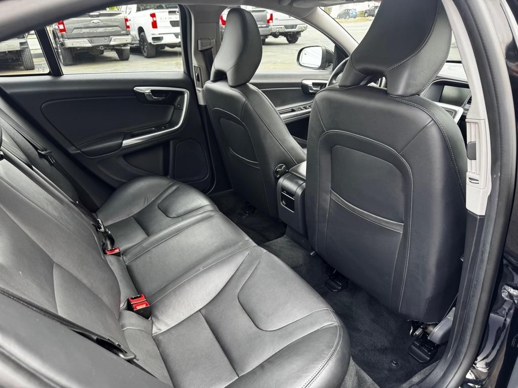 Volvo S60 4dr Sdn T5 Drive-E Premier Plus FWD 2015