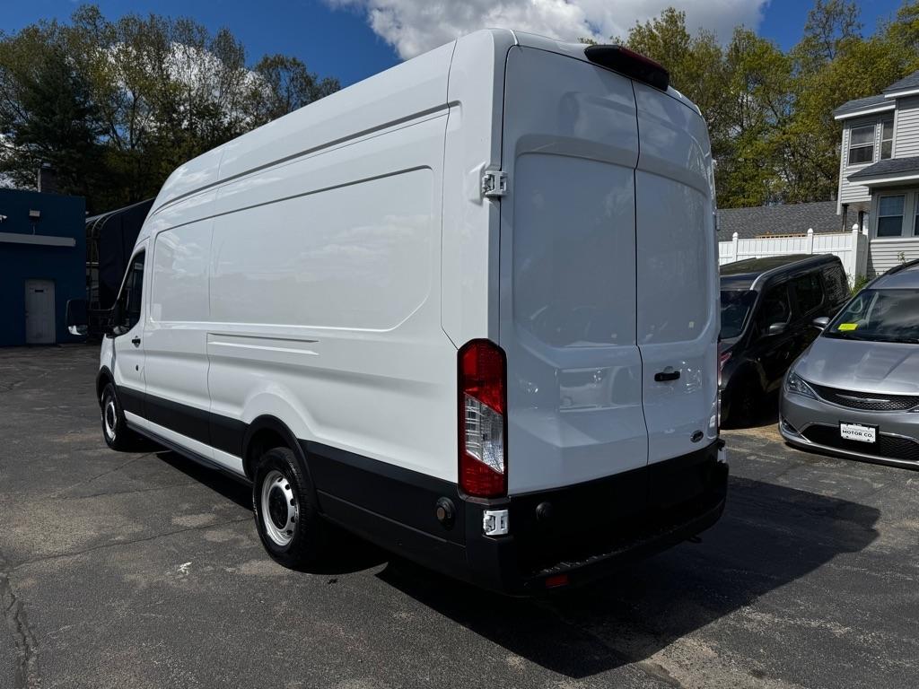 Ford Transit Cargo Van T-350 148" EL Hi Rf 9500 GVWR RWD 2022