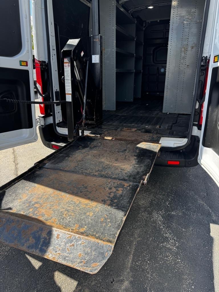 Ford Transit Cargo Van T-350 148" EL Hi Rf 9500 GVWR RWD 2022