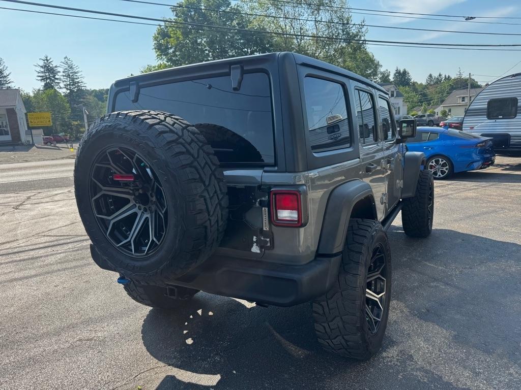 Jeep Wrangler  2021
