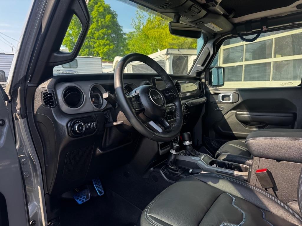 Jeep Wrangler  2021