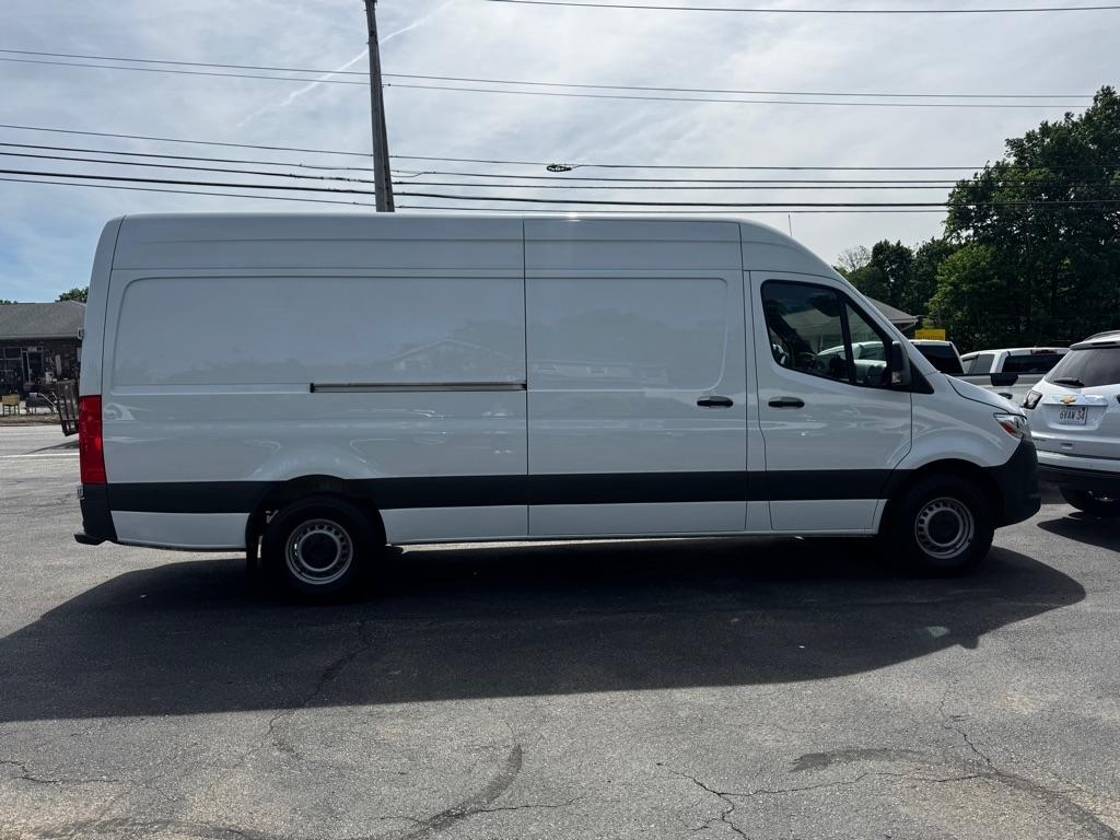 Mercedes-Benz Sprinter Cargo Van 2500 High Roof I4 Gas 170" RWD 2023