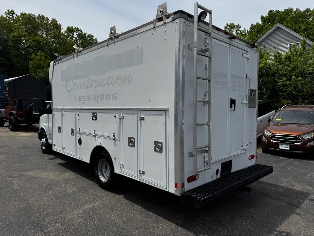 Chevrolet Express Commercial Cutaway 4500 Van 159" 2017
