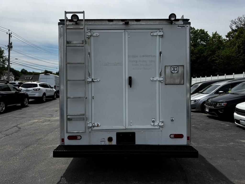 Chevrolet Express Commercial Cutaway 4500 Van 159" 2017
