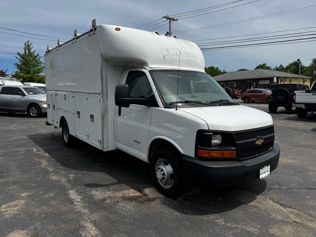 Chevrolet Express Commercial Cutaway 4500 Van 159" 2017