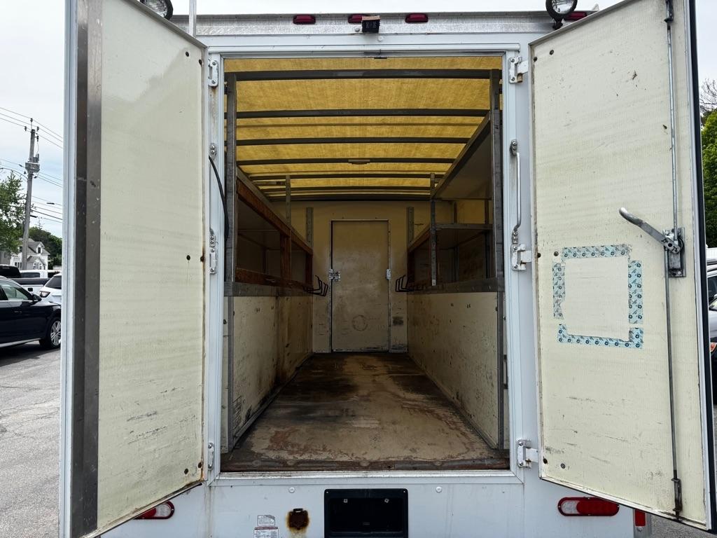Chevrolet Express Commercial Cutaway 4500 Van 159" 2017