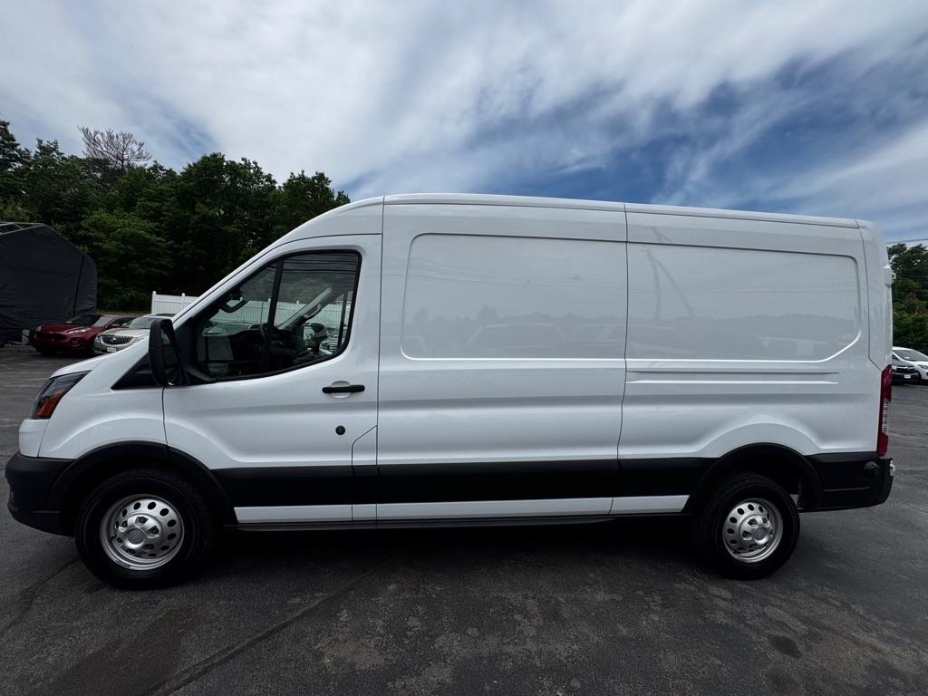 Ford Transit Cargo Van T-250 148" Med Rf 9070 GVWR AWD 2024