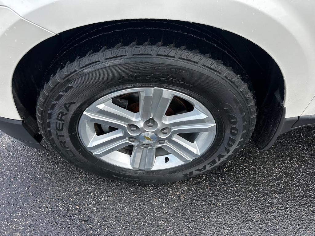 Chevrolet Traverse AWD 4dr LT w/2LT 2013