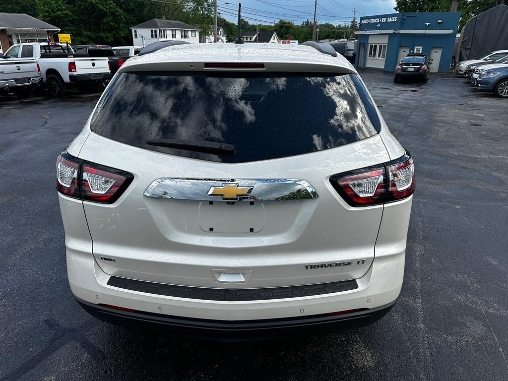Chevrolet Traverse AWD 4dr LT w/2LT 2013