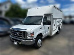 2019 Ford E-Series Cutaway 