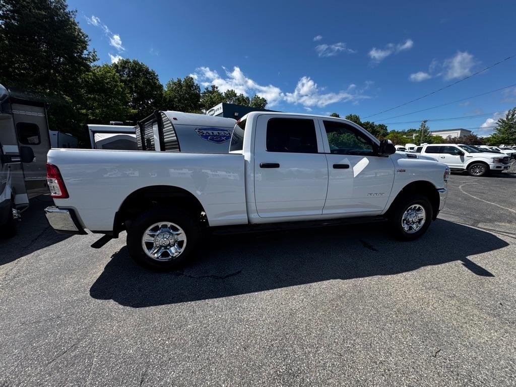 RAM 3500 Tradesman 4x4 Crew Cab 6'4" Box 2022