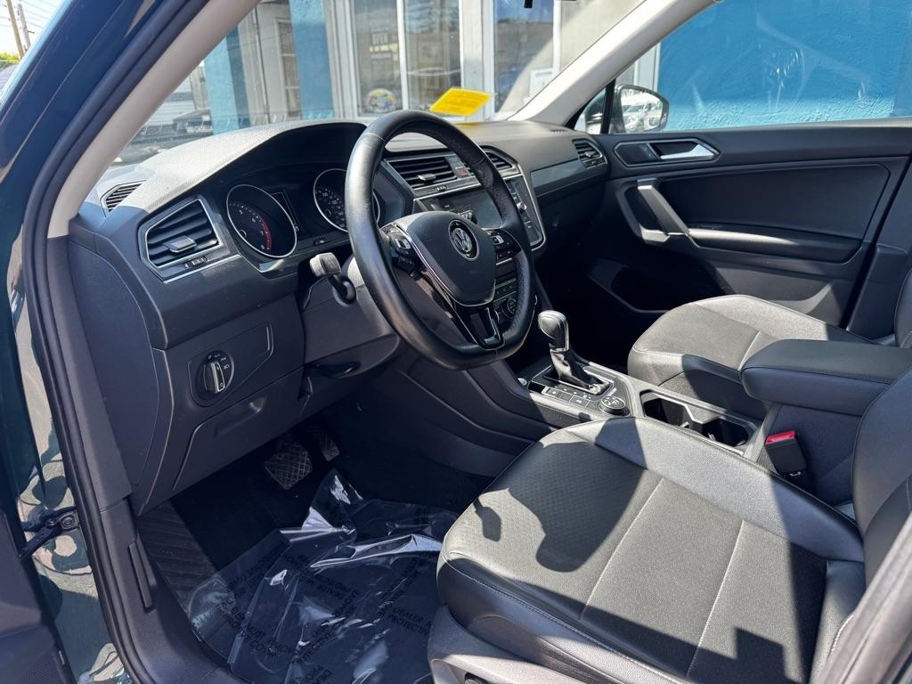 Volkswagen Tiguan 2.0T SEL 4MOTION 2018