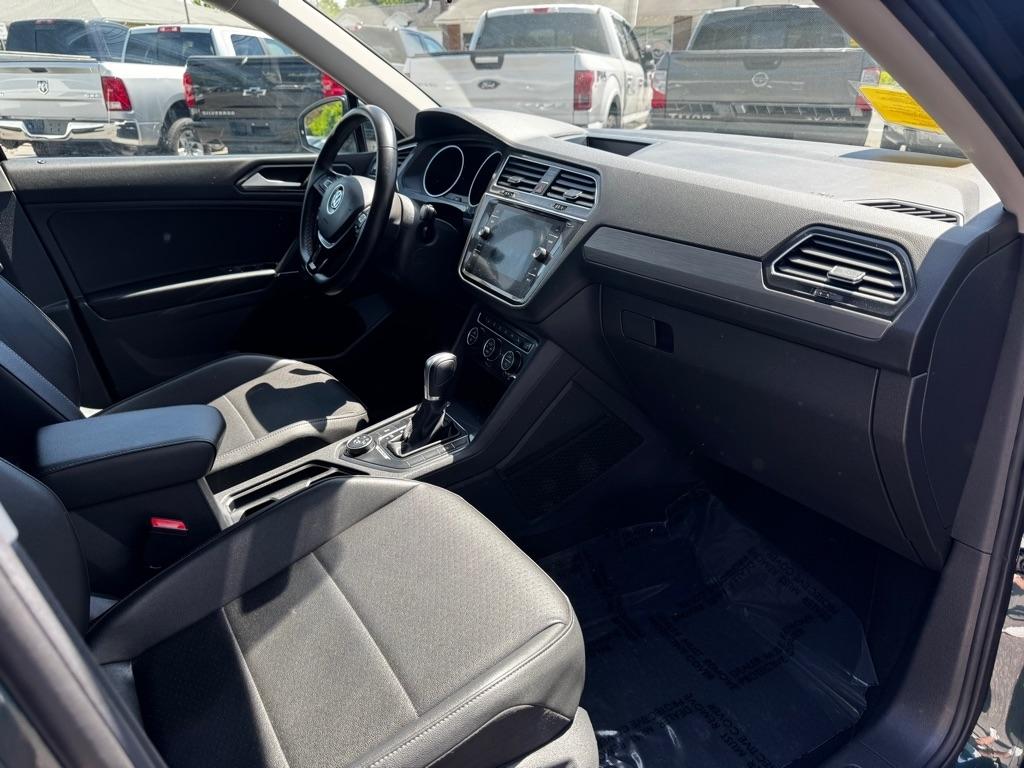 Volkswagen Tiguan 2.0T SEL 4MOTION 2018