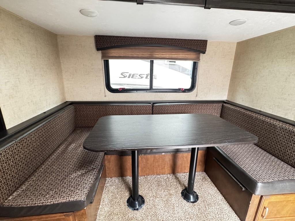 Venture RV Sonic  2018