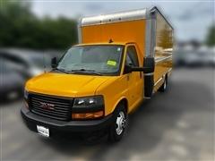 2019 GMC Savana Commercial Cutaway 
