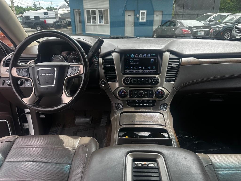 GMC Yukon XL 4WD 4dr Denali 2018