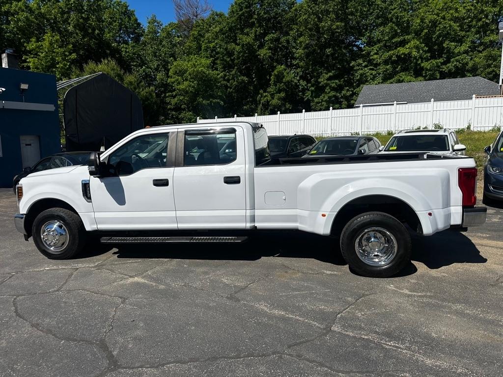 Ford Super Duty F-350 DRW King Ranch 2WD Crew Cab 8' Box 2019