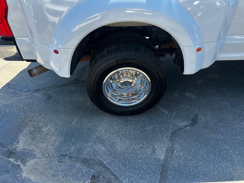 Ford Super Duty F-350 DRW King Ranch 2WD Crew Cab 8' Box 2019