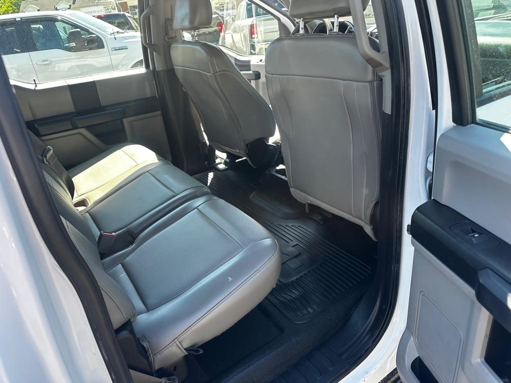 Ford Super Duty F-350 DRW King Ranch 2WD Crew Cab 8' Box 2019