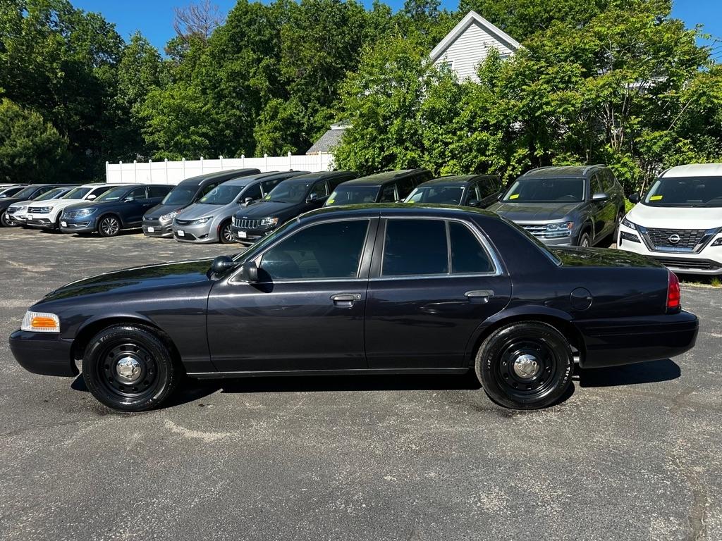 Ford Police Interceptor 4dr Sdn w/3.27 Axle 2009