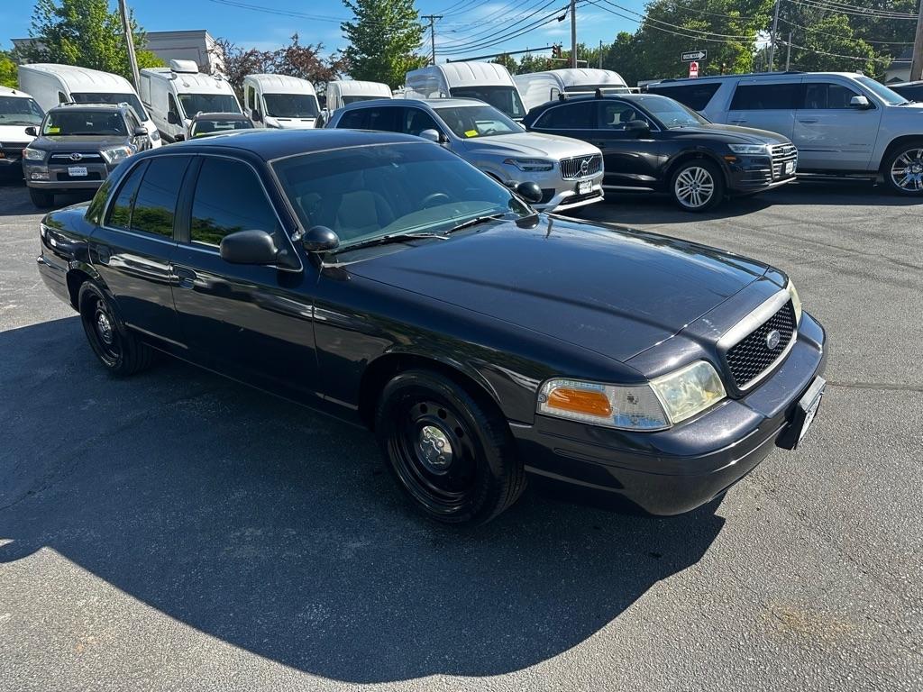 Ford Police Interceptor 4dr Sdn w/3.27 Axle 2009
