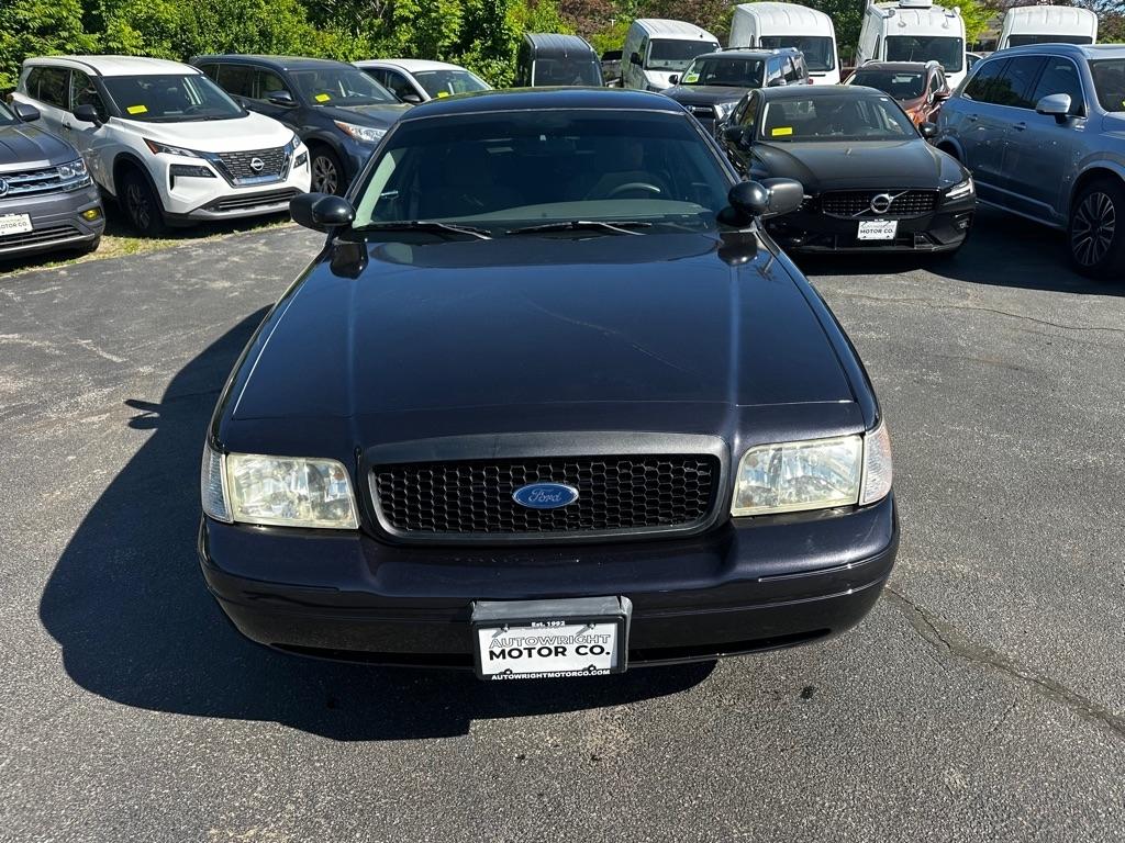 Ford Police Interceptor 4dr Sdn w/3.27 Axle 2009