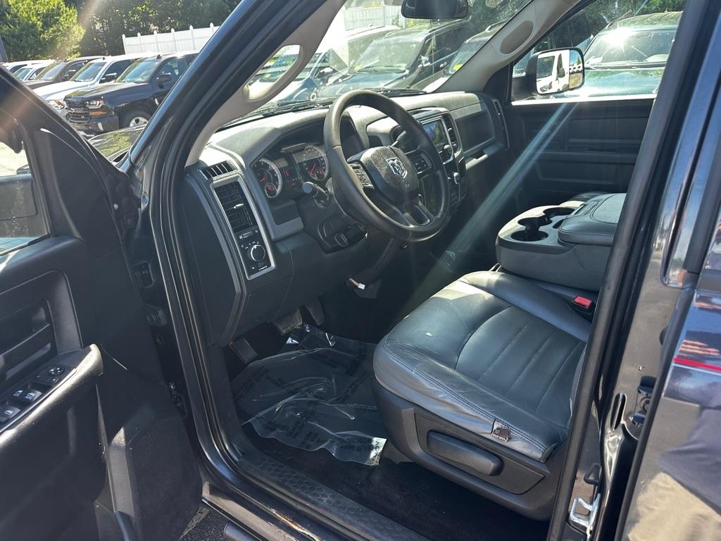 RAM 2500 4WD Crew Cab 149" Tradesman 2016