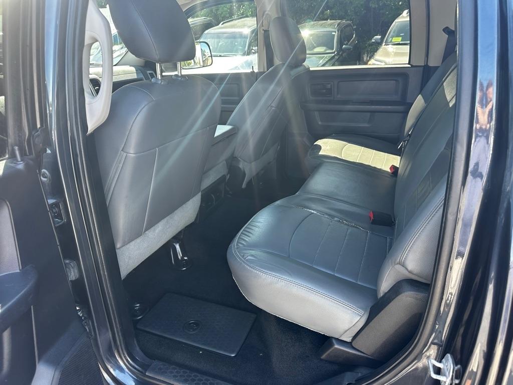 RAM 2500 4WD Crew Cab 149" Tradesman 2016