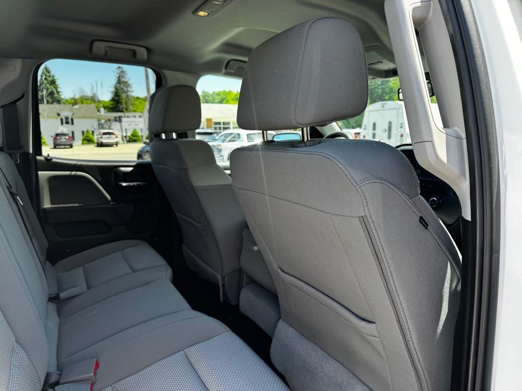 Chevrolet Silverado 1500 4WD Double Cab 143.5" Custom 2018