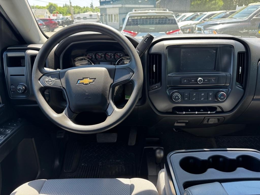 Chevrolet Silverado 1500 4WD Double Cab 143.5" Custom 2018