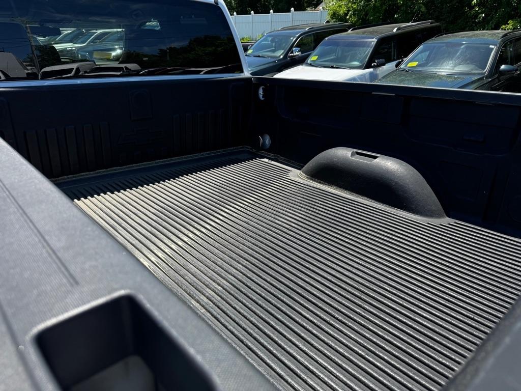 Chevrolet Silverado 1500 4WD Double Cab 143.5" Custom 2018