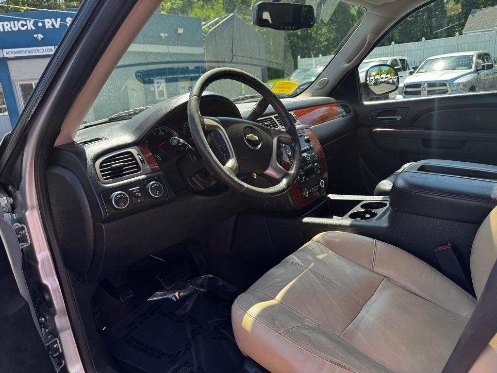 Chevrolet Tahoe 4WD 4dr LT 2014