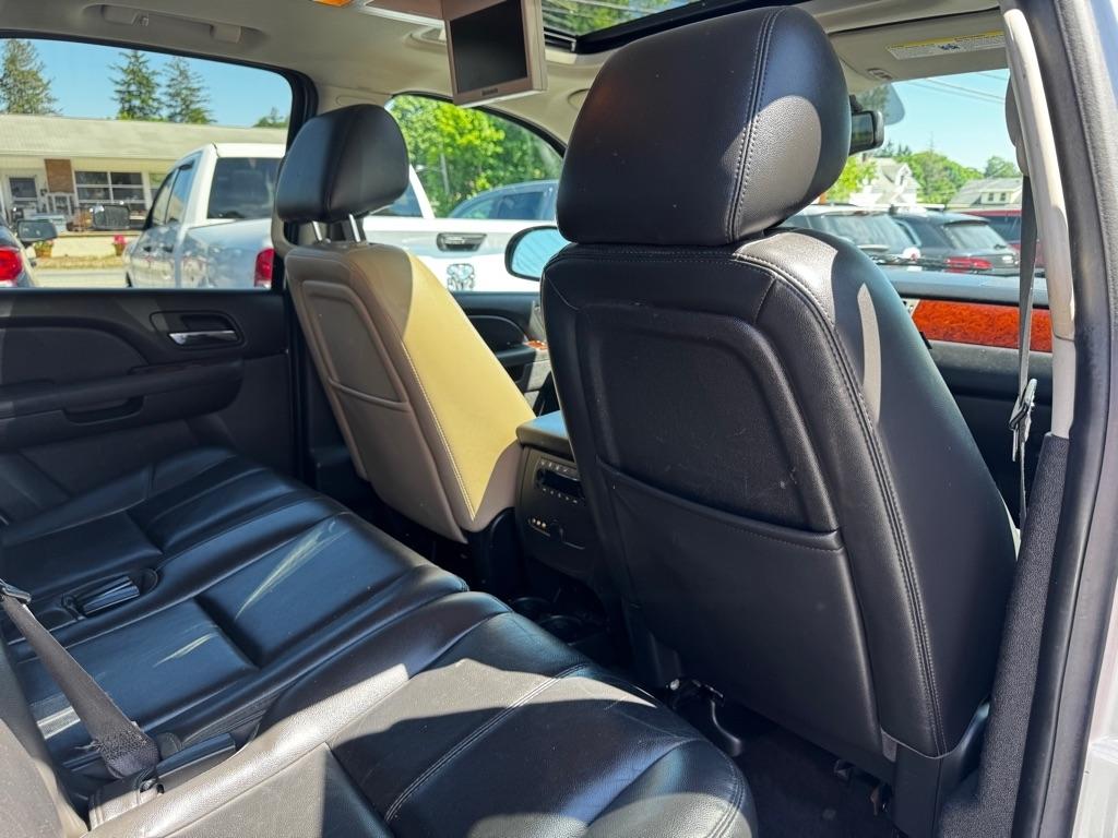 Chevrolet Tahoe 4WD 4dr LT 2014