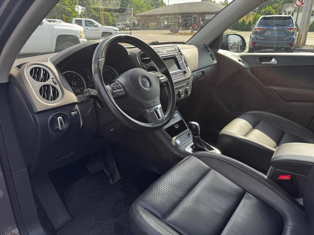 Volkswagen Tiguan 2WD 4dr Auto S 2016
