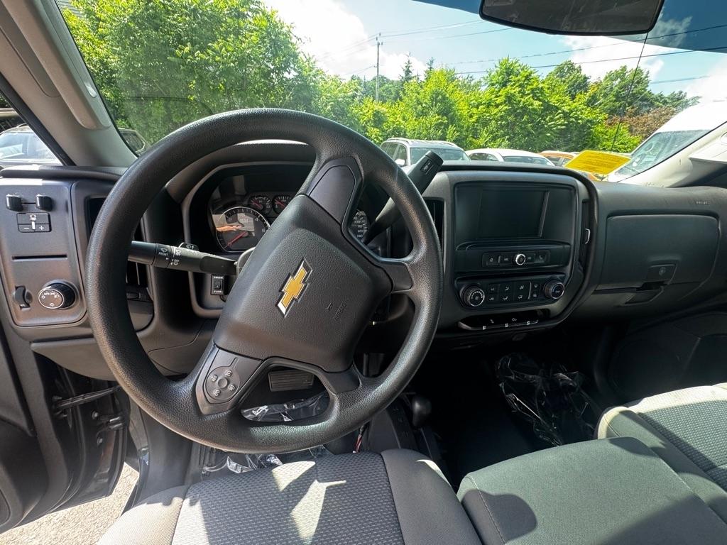 Chevrolet Silverado 2500HD 4WD Reg Cab 133.6" Work Truck 2018