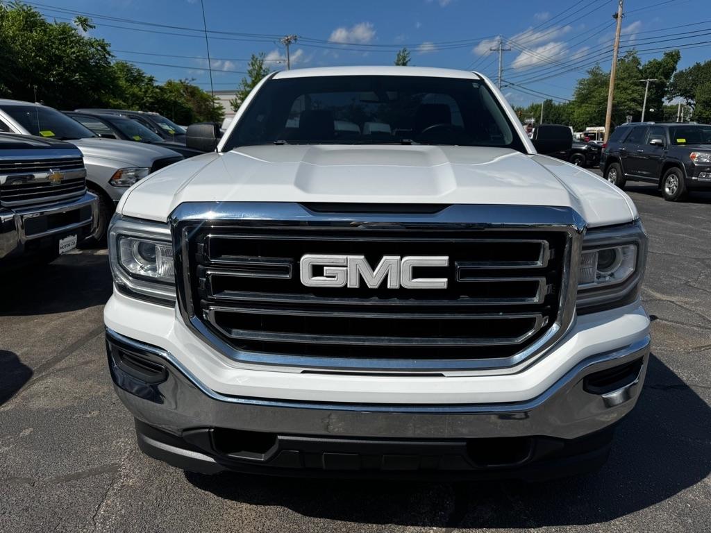 GMC Sierra 1500 2WD Reg Cab 133.0" 2018