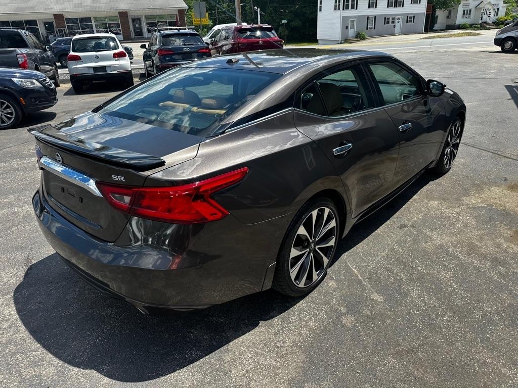 Nissan Maxima 4dr Sdn 3.5 SR 2016
