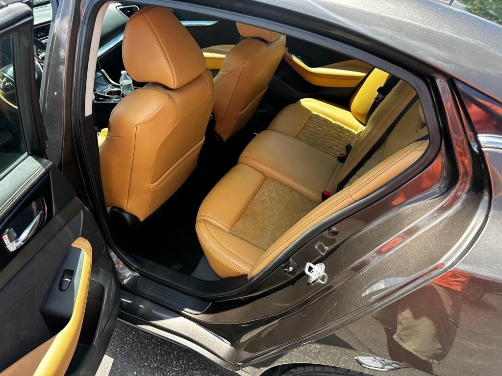 Nissan Maxima 4dr Sdn 3.5 SR 2016
