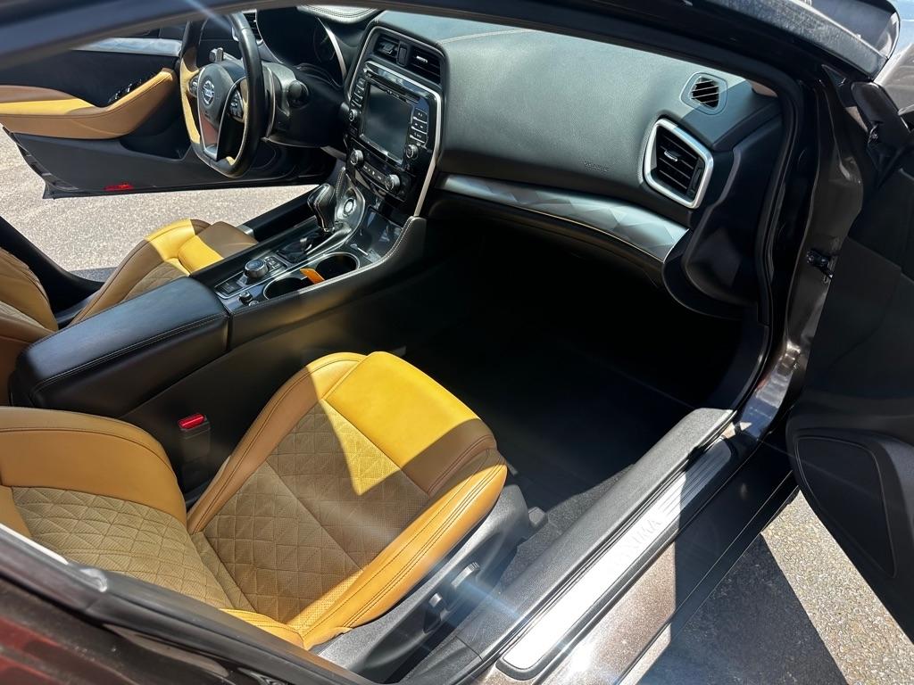 Nissan Maxima 4dr Sdn 3.5 SR 2016