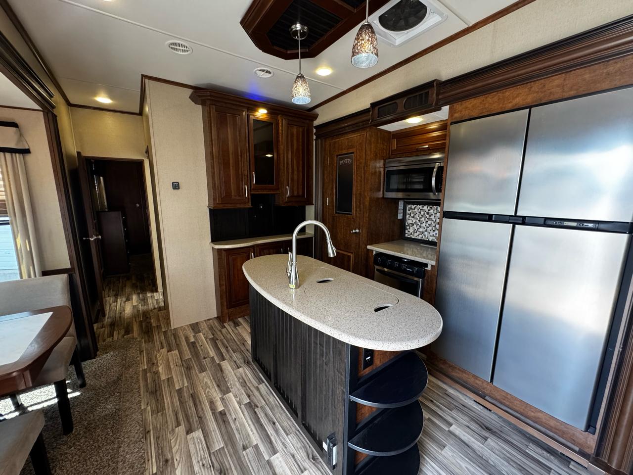 Grand Design Solitude  2015
