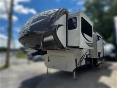 2015 Grand Design Solitude 