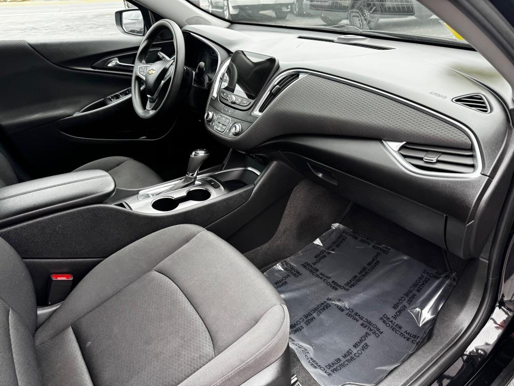 Chevrolet Malibu 4dr Sdn LT 2020
