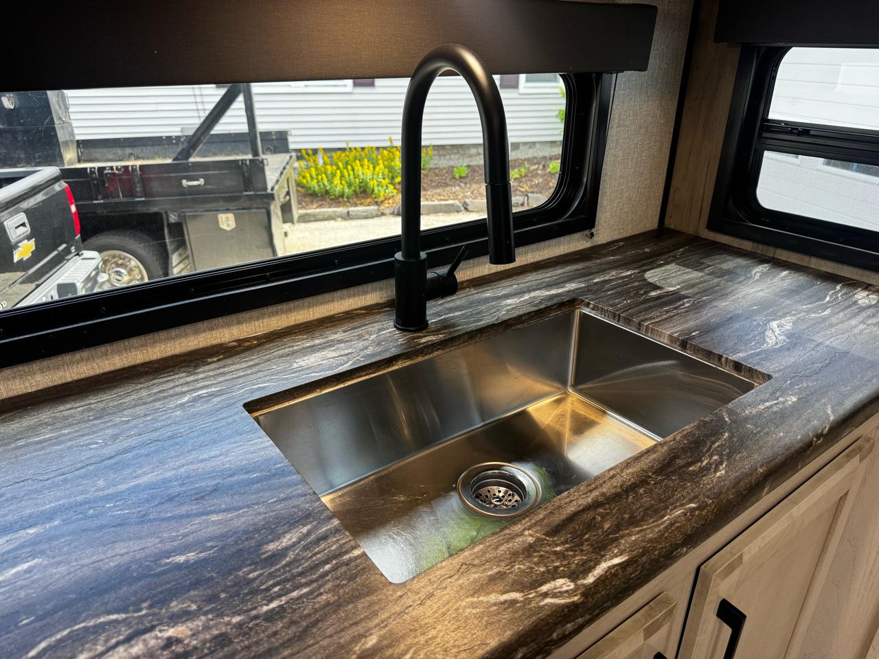 KZ Recreational Vehicles Durango  2022