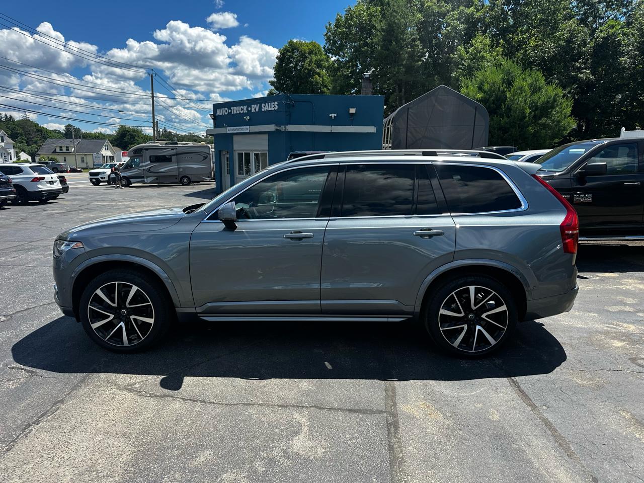Volvo XC90 T6 AWD 7-Passenger Momentum 2018