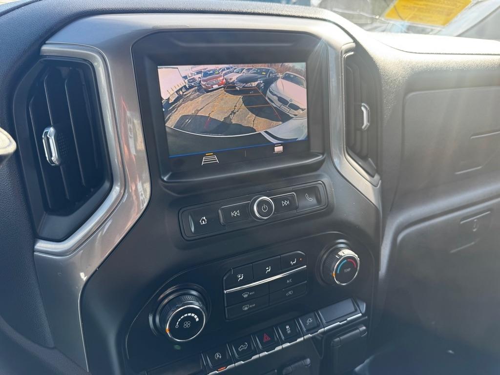 Chevrolet Silverado 1500 4WD Crew Cab 147" Custom 2020