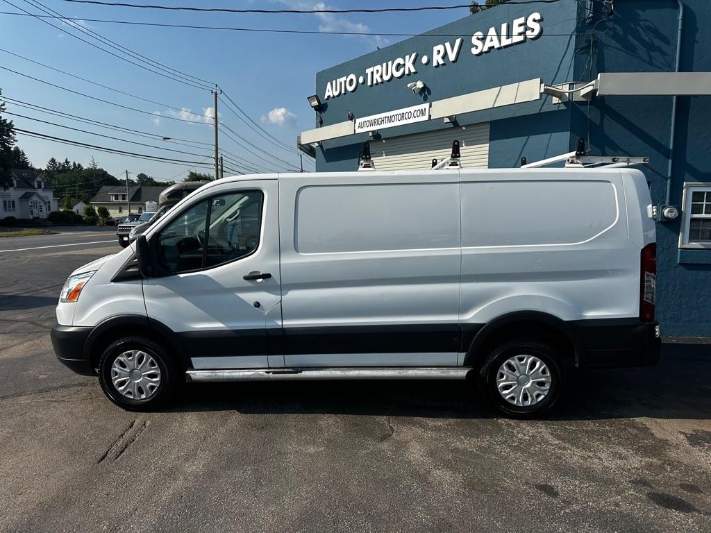 Ford Transit Van T-250 130" Low Rf 9000 GVWR Swing-Out RH Dr 2017